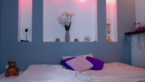 Karolyne online show from February 14, 11:51 am