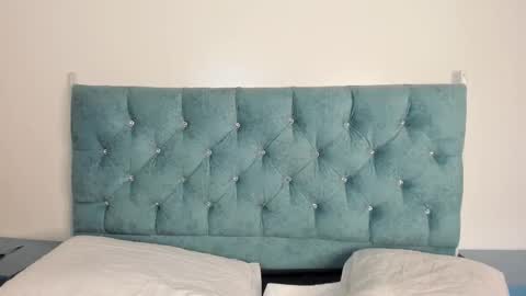 Snapshot of zeeus12 chatting on January 16, 3:35 pm Zeus online show from January 16, 3:35 pm