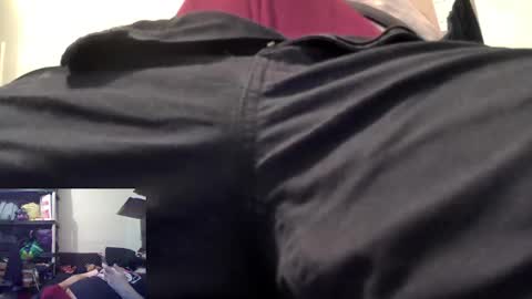 Snapshot of zeibud chatting on April 11, 6:45 pm Cass online show from April 11, 6:45 pm