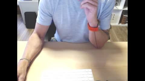 zeigmalwie online show from January 2, 10:26 am