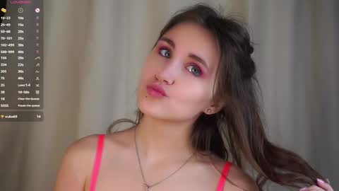 Emilia online show from November 22, 1:26 am