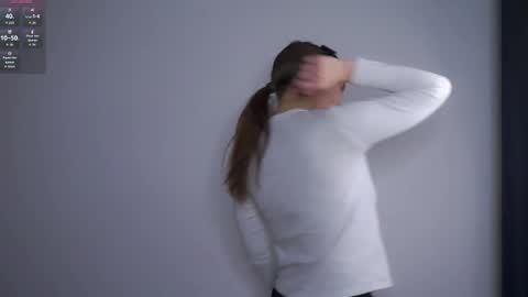 Emilia online show from January 10, 12:56 am