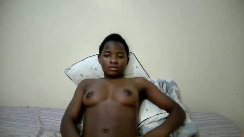 zellah online show from February 18, 4:25 pm