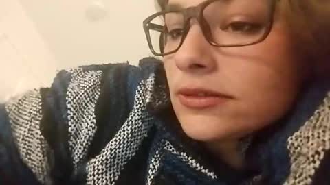KENDAL Kaylee online show from February 17, 9:35 am