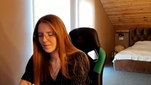 Snapshot of zelmacurington chatting on January 10, 11:23 am Julia online show from January 10, 11:23 am