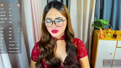 Snapshot of zendaya_amore chatting on December 15, 4:40 am Zendaya online show from December 15, 4:40 am