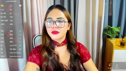 Snapshot of zendaya_amore chatting on December 23, 3:40 am Zendaya online show from December 23, 3:40 am