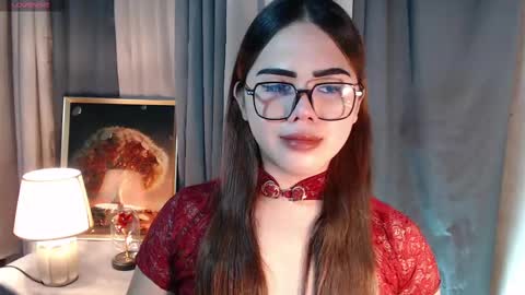 Snapshot of zendaya_amore chatting on February 17, 7:21 pm Zendaya online show from February 17, 7:21 pm