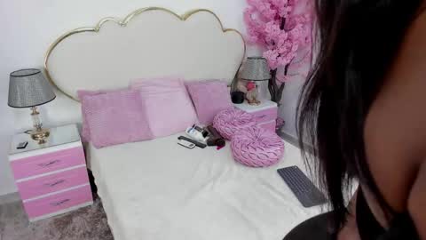 Snapshot of zendayarosse chatting on April 27, 9:46 pm zendayarosse online show from April 27, 9:46 pm