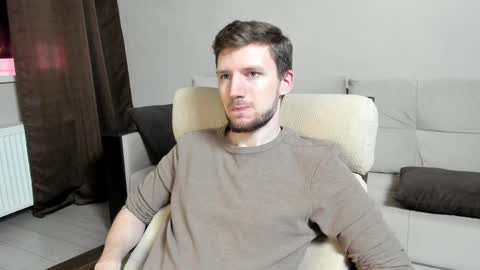 Andrew online show from April 11, 9:19 pm