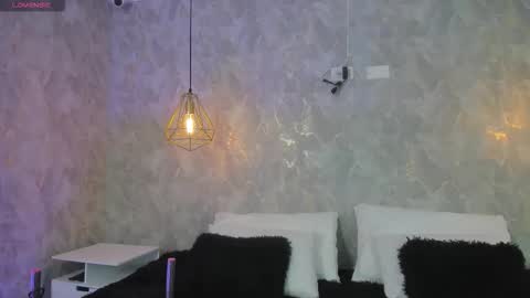 Snapshot of zephyra_angels1 chatting on October 2, 4:41 am ZEPHYRA ANGELS online show from October 2, 4:41 am