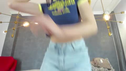 ZEPHYRA ANGELS online show from December 2, 2:06 am