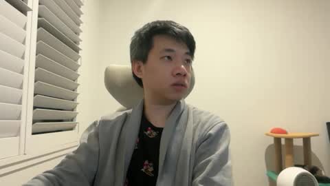 zeroventure online show from April 2, 11:30 am