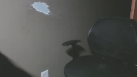 Snapshot of zerozero5555 chatting on February 8, 1:11 am bambi cumslut online show from February 8, 1:11 am