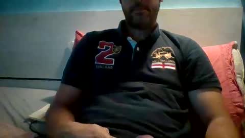 Snapshot of zeus00811 chatting on September 13, 5:29 am zeus online show from September 13, 5:29 am