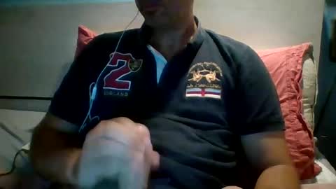 Snapshot of zeus00811 chatting on September 13, 5:35 pm zeus online show from September 13, 5:35 pm