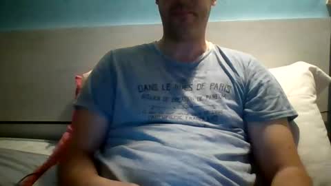 Snapshot of zeus00811 chatting on October 29, 4:59 am zeus online show from October 29, 4:59 am