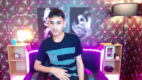 zavier skinny asian online show from February 5, 12:53 am
