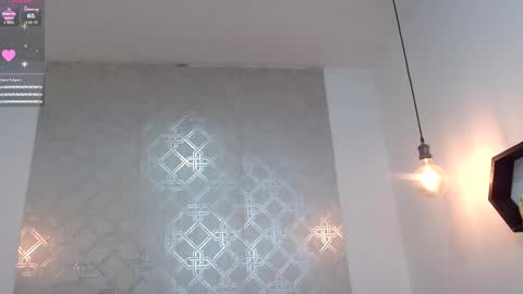 ZHAMIRA  ANDRES online show from March 5, 1:52 am