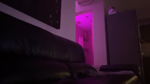 Snapshot of ziggy_rouge chatting on January 4, 11:54 am Ziggy ziggy- online show from January 4, 11:54 am