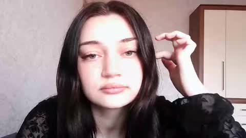 Snapshot of zinarett chatting on April 4, 12:13 pm zinarett online show from April 4, 12:13 pm