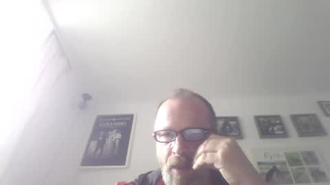 Snapshot of zippi55 chatting on May 31, 10:11 am Zippi online show from May 31, 10:11 am