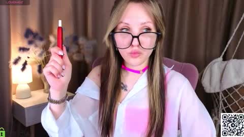 Zlata  Mon Tue Thu Fri Sun Sa GMT 3 0000pm - 0600pm  online show from February 9, 7:34 am