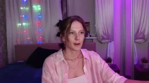 Snapshot of zlatagoddess chatting on August 9, 6:02 pm Zlata online show from August 9, 6:02 pm