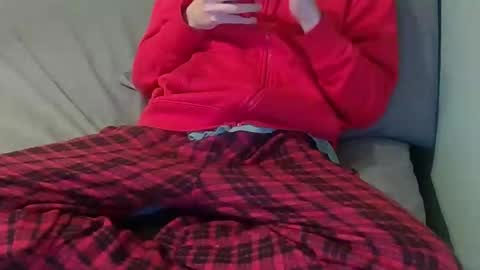 Snapshot of znda2002 chatting on March 2, 3:41 am znda2002 online show from March 2, 3:41 am