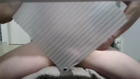 Snapshot of zobilov chatting on January 5, 7:06 pm zobilov online show from January 5, 7:06 pm