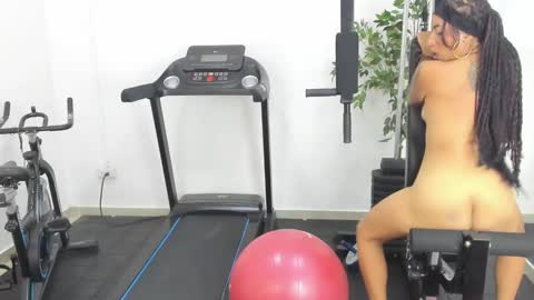 ZOE  online show from March 8, 12:52 am