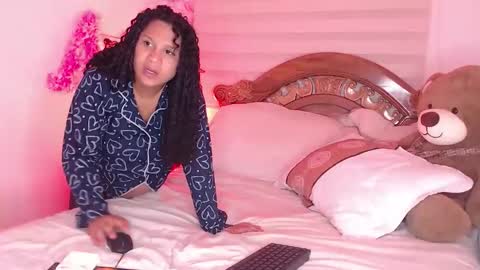 Hola soy Zoe 3 online show from February 20, 6:19 am