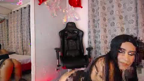 Snapshot of zoe_castle chatting on May 12, 1:41 pm Zoe online show from May 12, 1:41 pm