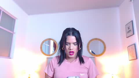 zoe_hecate online show from March 29, 2:06 pm