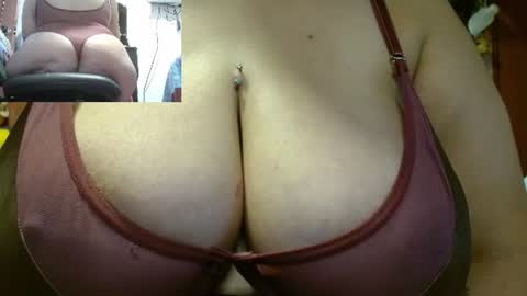 Snapshot of zoe_hotxxx chatting on July 2, 2:12 pm zoe hotxxx online show from July 2, 2:12 pm