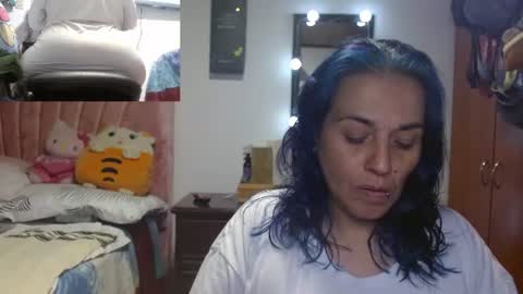 Snapshot of zoe_hotxxx chatting on July 13, 12:13 am zoe hotxxx online show from July 13, 12:13 am