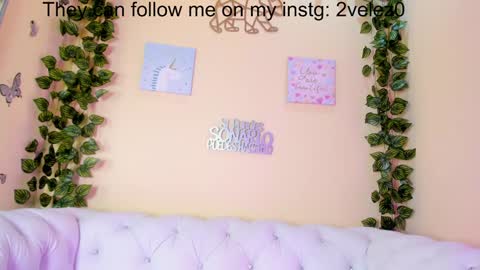 Snapshot of zoe_kravitx chatting on December 10, 5:39 am CAMILA online show from December 10, 5:39 am