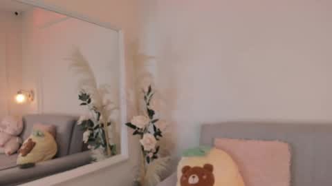 Zoe online show from December 22, 9:11 am
