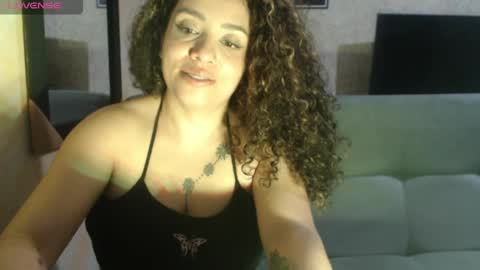 zoe tai online show from May 20, 1:01 am