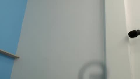 Snapshot of zoecute5817 chatting on June 4, 1:11 am ZOE online show from June 4, 1:11 am