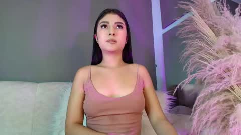 ZOE online show from May 21, 1:29 pm