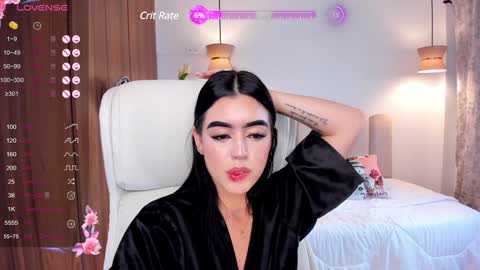 Snapshot of zoee_jackson chatting on December 27, 9:54 pm  zoee jackson online show from December 27, 9:54 pm