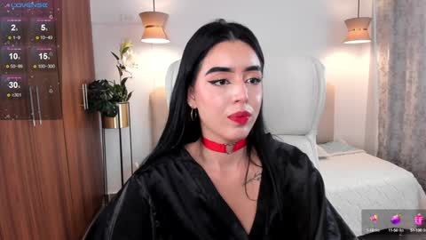 Snapshot of zoee_jackson chatting on January 8, 9:55 pm  zoee jackson online show from January 8, 9:55 pm