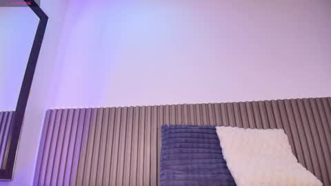 Snapshot of zoeettaylor_ chatting on May 16, 6:28 pm ZOEET online show from May 16, 6:28 pm