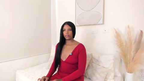 zoegarner10 online show from October 18, 7:03 pm