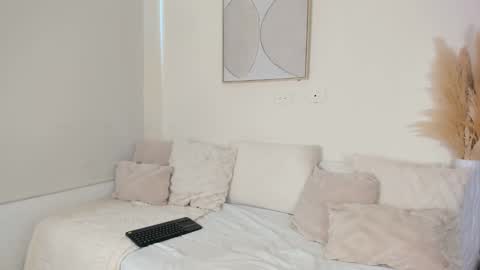 zoegarner10 online show from December 22, 7:11 pm