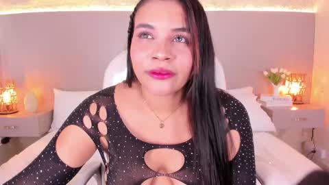 Zoe online show from May 14, 3:57 am