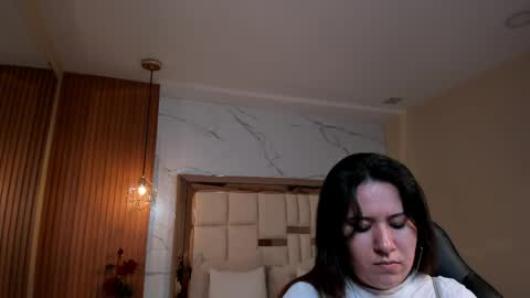 Zoes online show from March 30, 11:44 am