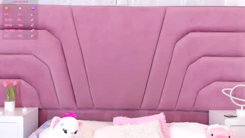 Snapshot of zoewillian chatting on February 26, 9:05 pm zoewillian online show from February 26, 9:05 pm