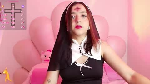 zoewillian online show from November 1, 12:01 am